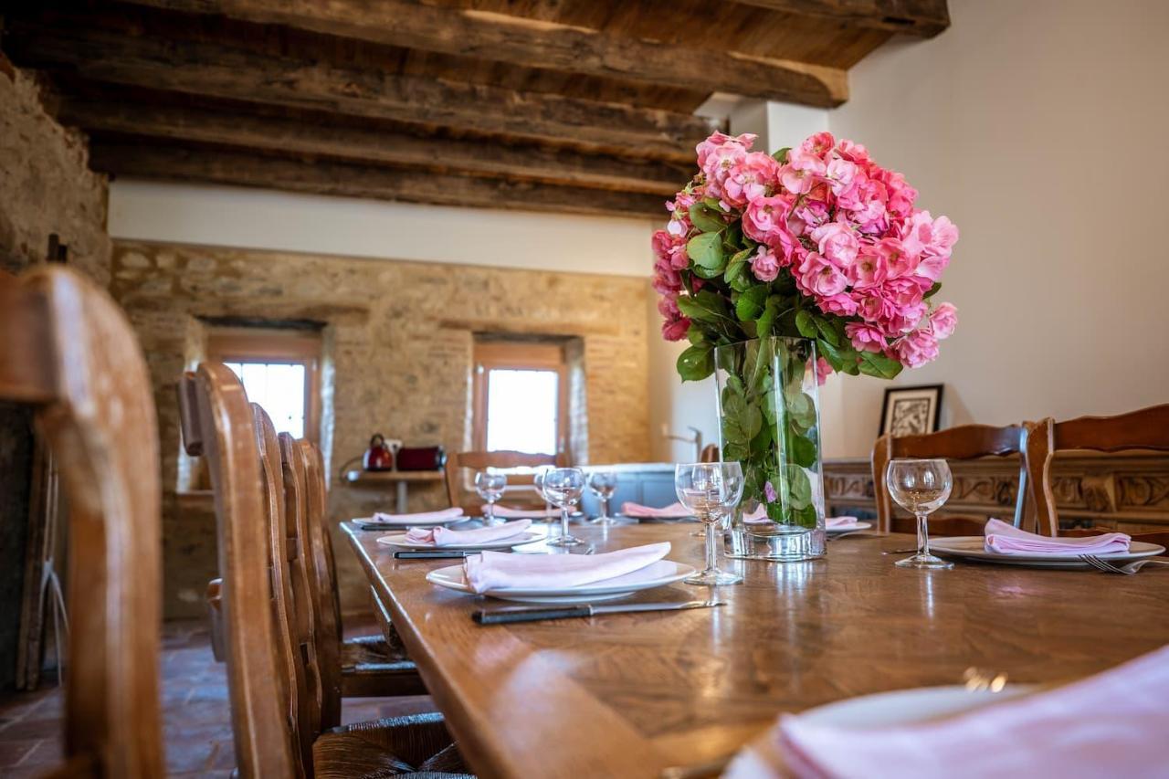 Chambres Et Table D'Hotes - Les Jardins De La Longagne Saussenac Zewnętrze zdjęcie