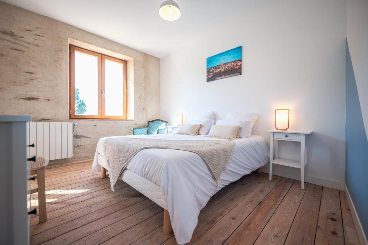 Chambres Et Table D'Hotes - Les Jardins De La Longagne Saussenac Zewnętrze zdjęcie